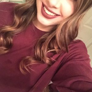 Meet your Posher, April